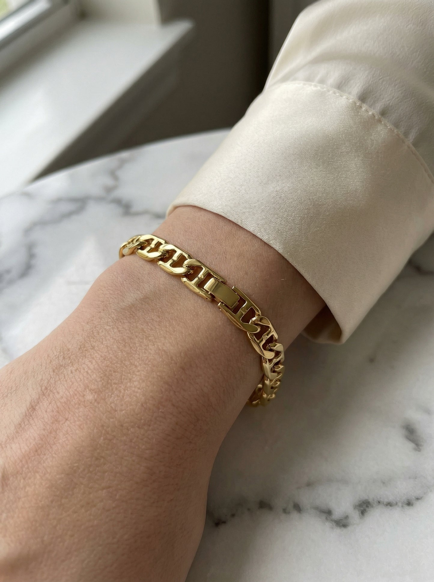 French retro 24K gold high-end bracelet